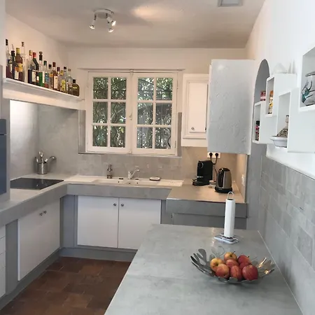 Holiday home Souleiadito