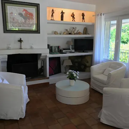 Souleiadito Holiday home